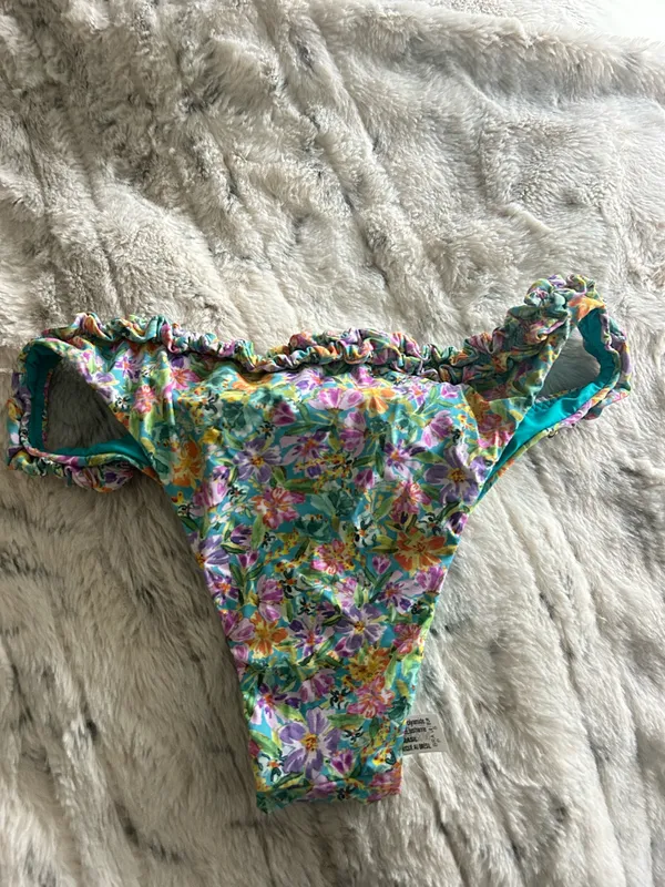 Bikini bottoms lulus - Image 6