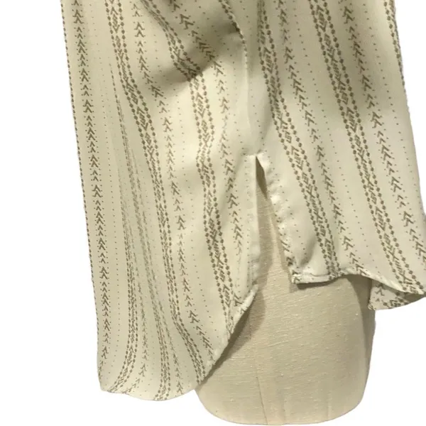 Jolt Off White V Neck Semi Sheer 3/4 Sleeve Blouse - Image 3