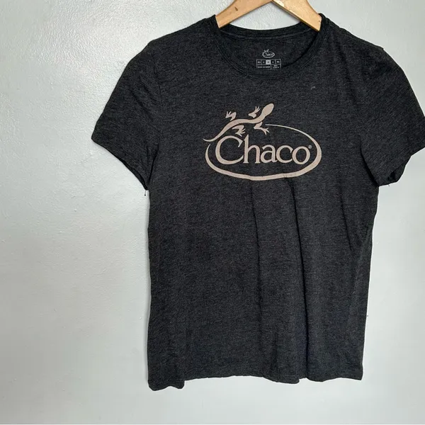 Chaco Women's Charcoal and Pink Logo Tee - Image 3