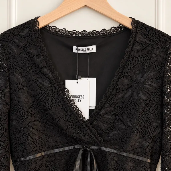 Princess Polly Black Floral Lace Wrap Top Size 10 NWT Ribbon Tie Long Sleeve - Image 3