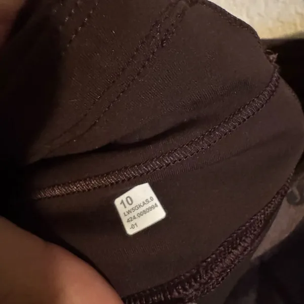LULULEMON Satin Shine‎ HR Leggings 25” Sz 10 in Espresso Brown - Image 6