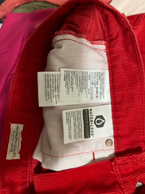 Levi’s Corduroy Mini Skirt Sz 27 Red - Image 5