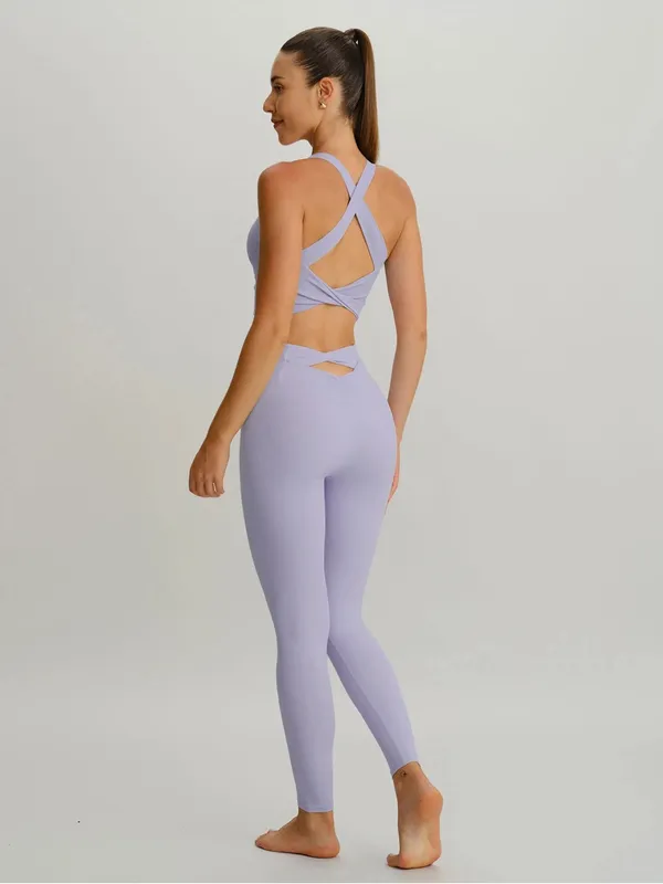 Berlook Activewear Light Purple Twist X-Cross Sports Bra - Light Support - Image 5