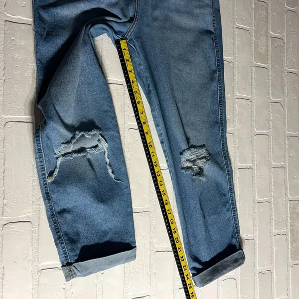 Levi's Signature Heritage Boyfriend Jeans Blue Denim Cuff 14 W32 Distress - Image 11