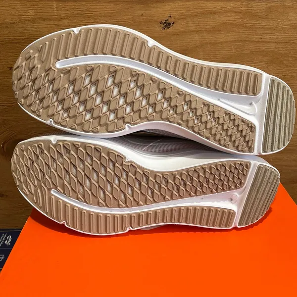 Nike Downshifter 12 Barely Rose DD9294-400 Women Size 12 / Men 10.5 NWT - Image 8