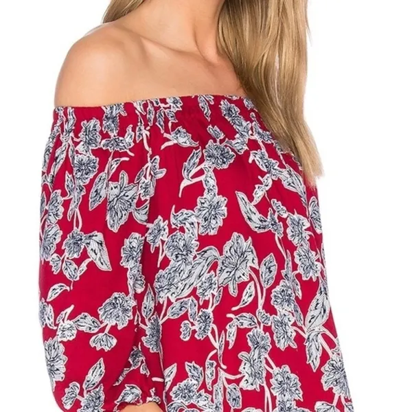 Revolve Splendid Off Shoulder Red/Blue Floral Top‎ - XS - Image 5