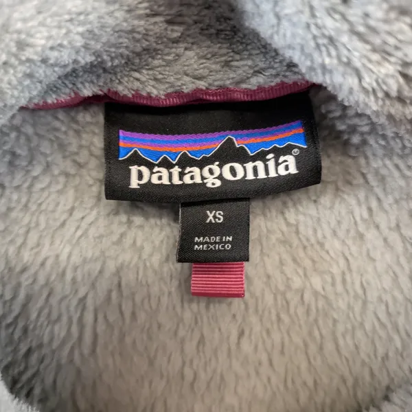 Patagonia Womens Re-Tool‎ Snap-T Fleece Pullover Grey Pink XS 25443 FA19 - Image 4