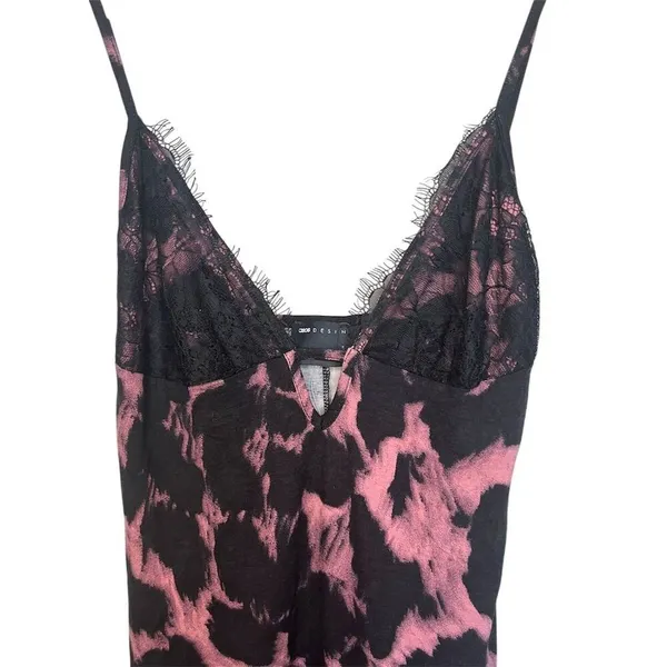 NWOT ASOS Women's Cami Lace Bust Mini Dress in Animal Print Size 4 - Image 2