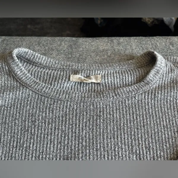 Madewell Ribbed Gathered Sleeve Top Gray Size Small‎ - Image 2