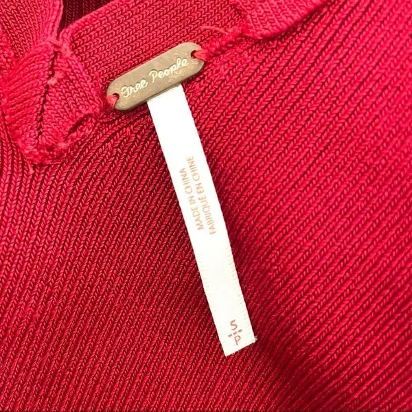 Free people red fitted cross cross back sweater - Image 7