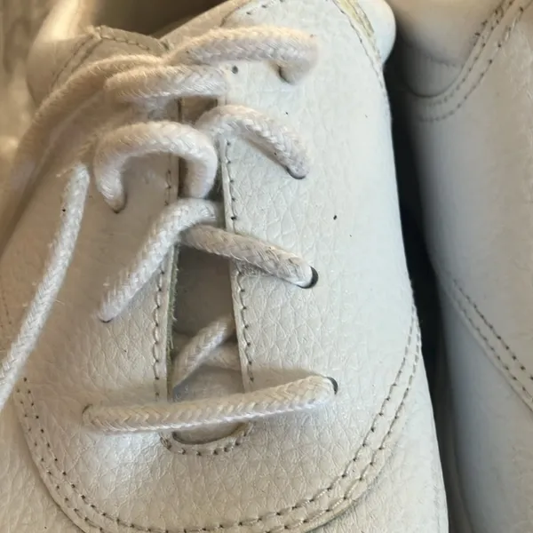 Classic White ladies Shoes 8 - Image 2