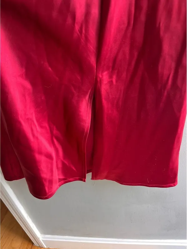 Velvi Red Burgundy Satin Slip Dress Size 4 Sorority College Sexy Fall Holiday - Image 8