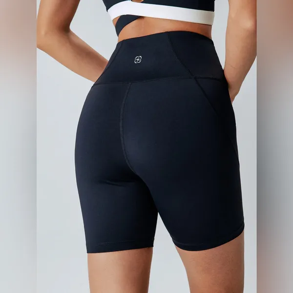 Berlook Activewear Black Crossover Shorts 6" - Image 2