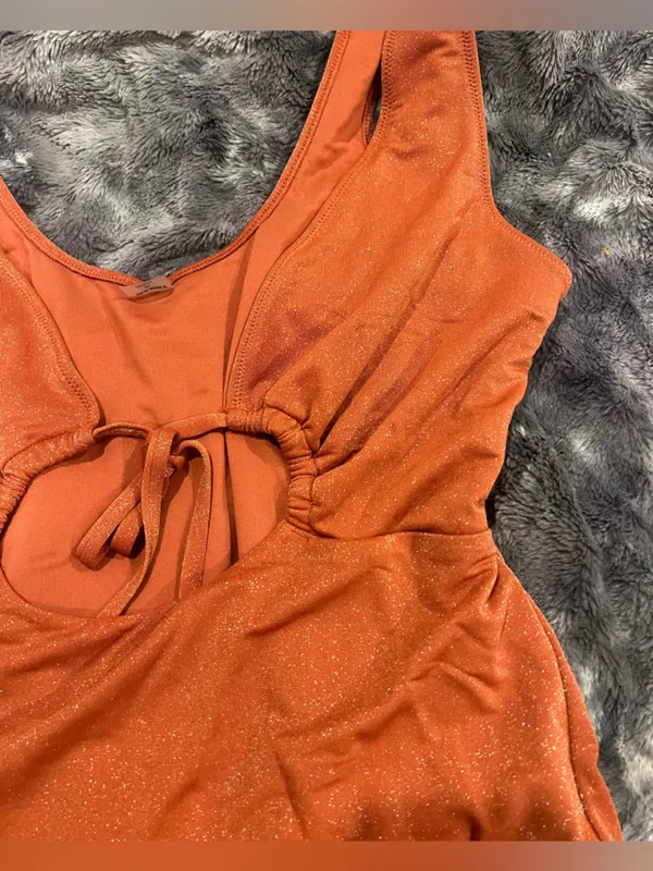 Old Navy Rust Orange Sparkle Bodysuit with Front Keyhole Tie - Image 3