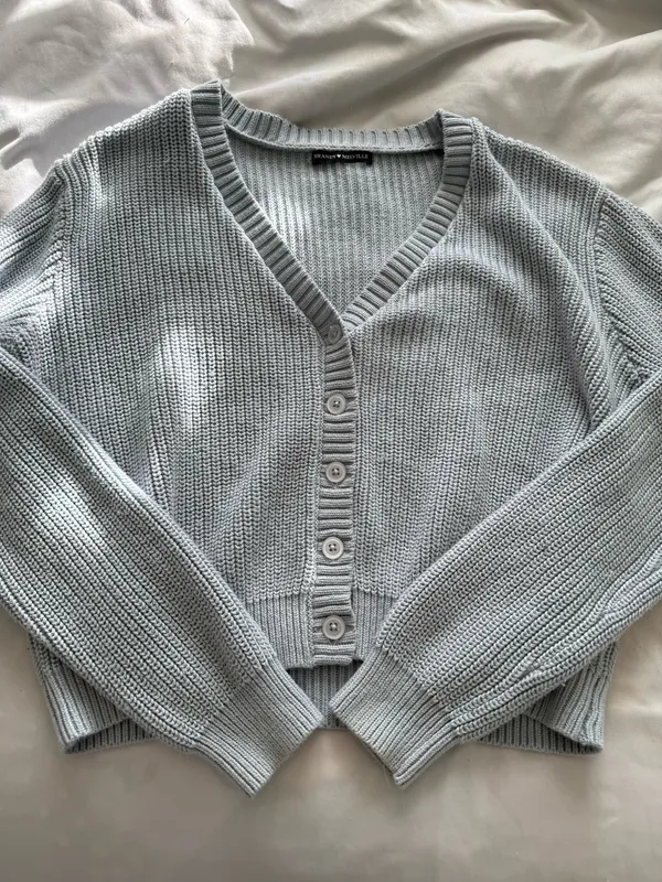 Brandy Melville Blue Cardigan - Image 4