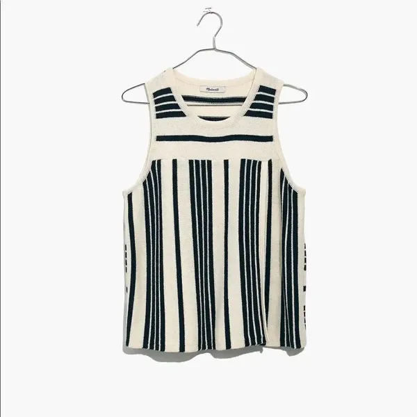 ✨ Stripe-Play Sweater Tank✨ - Image 4