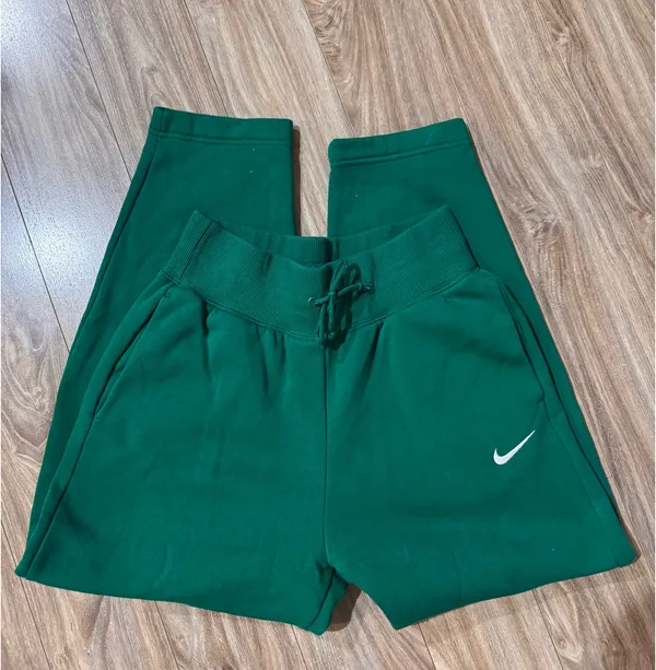 Nike Sweatpants - Image 2