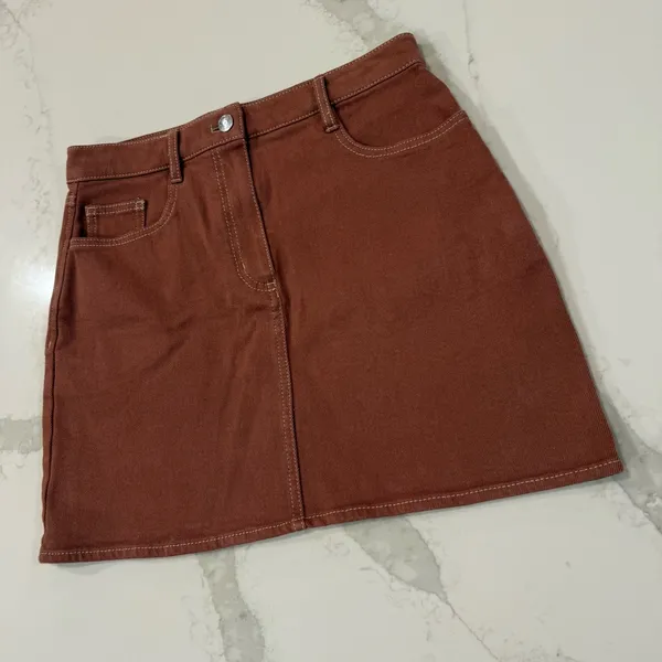 Wilfred Free by Aritzia High Waisted Denim Date Night Mini Skirt Women’s 4 Brown - Image 2