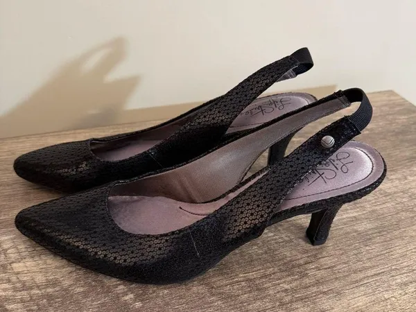 Life Stride Black Slingback Heels Shoes Women’s Size 8.5 Flower Pattern Office - Image 6