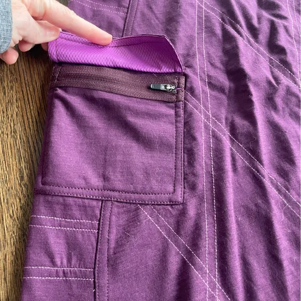 NWT Title Nine Walk the Line Athletic Skirt - size M - Image 9