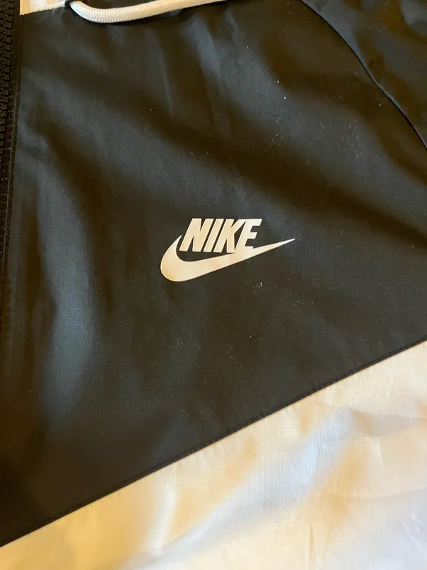 Nike Zip Up Jacket - Image 4