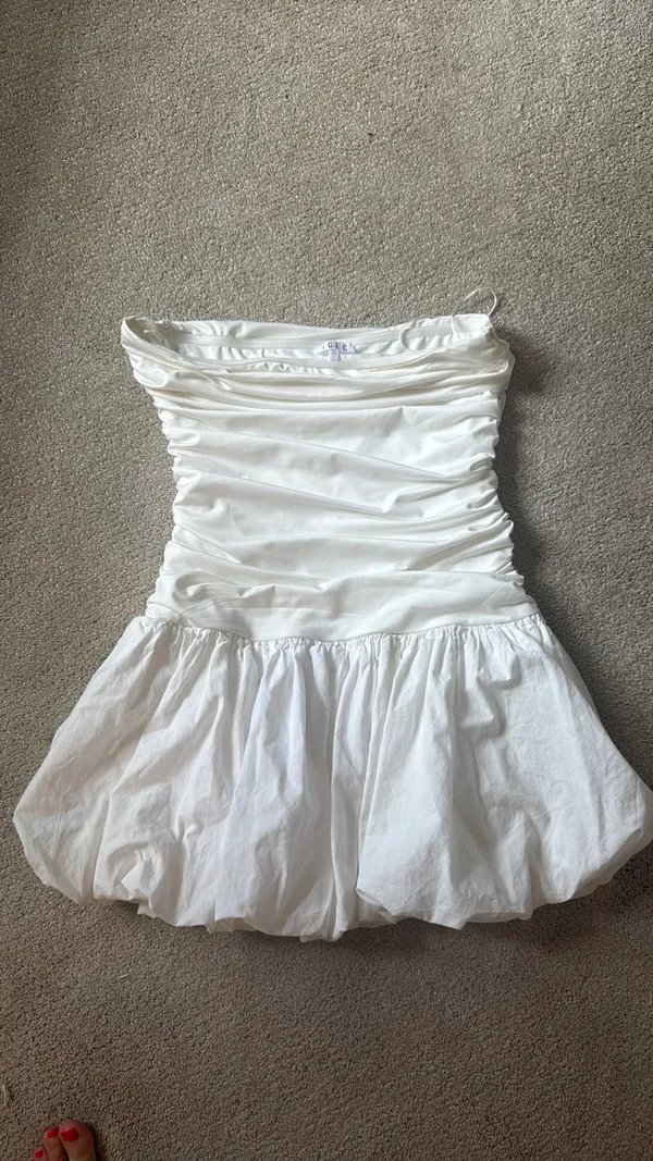 Fancy d boutique white Bubble Dress Size M - Image 2