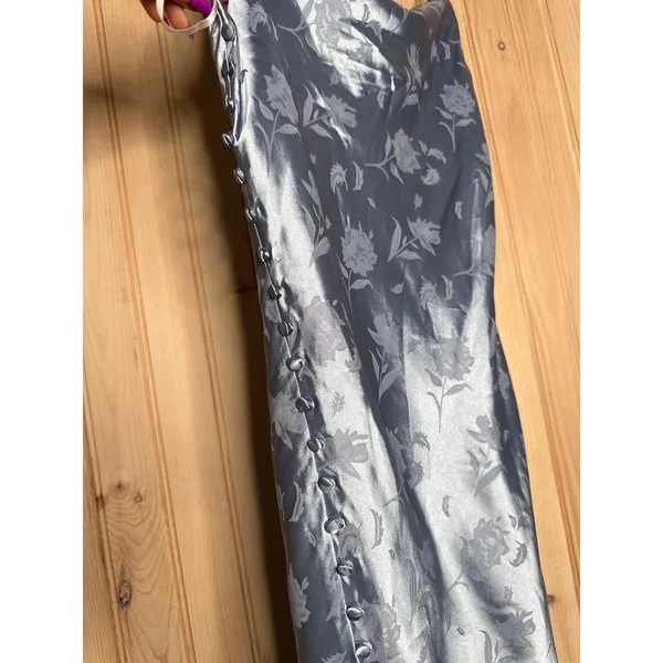 NWT Lulus All About You Slate Blue Floral Jacquard Satin Midi Dress Banquet XL - Image 4