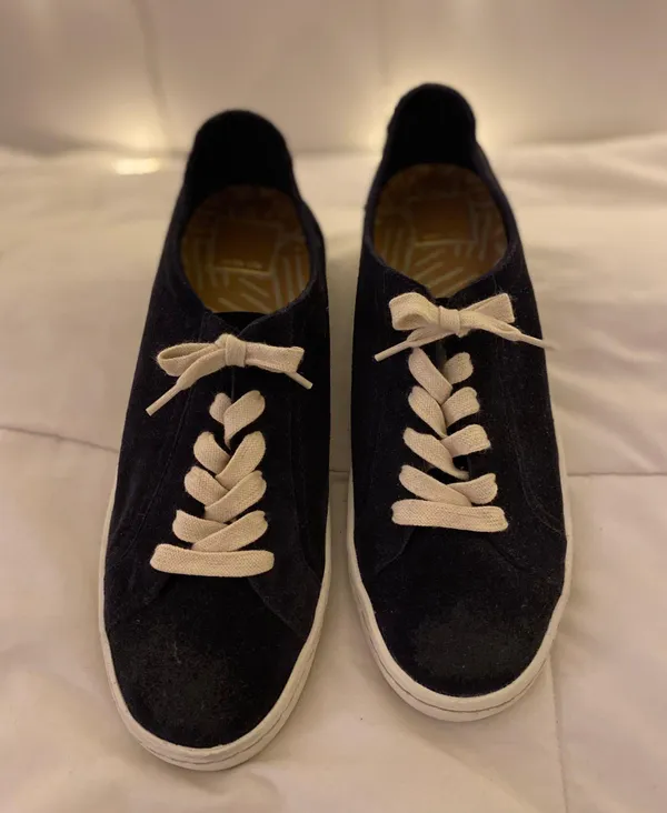 Navy Lowrise Suede Sneakers - Image 5