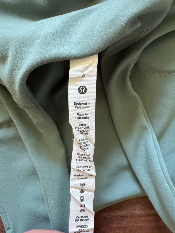 Lululemon Invigorate Training Tank Top 4 - Image 5