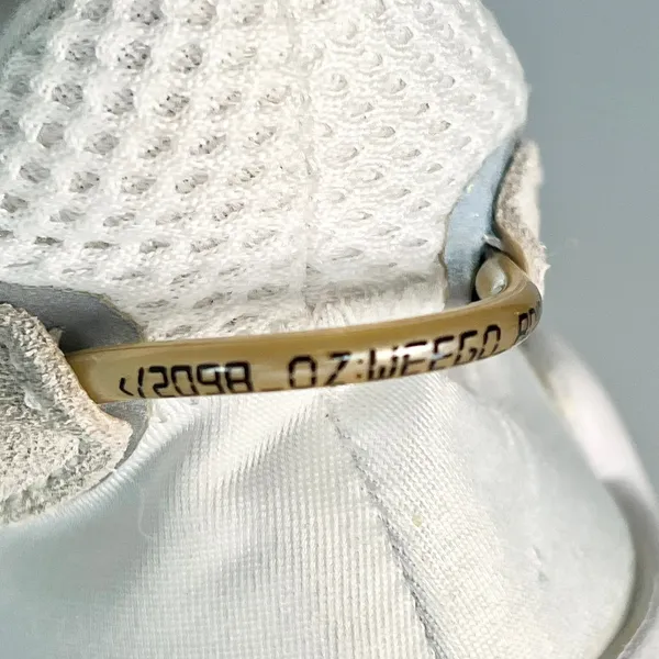 Adidas Ozweego Running Sneakers Shoes Athletic White Grey Women 7.5 / Men 6 - Image 10
