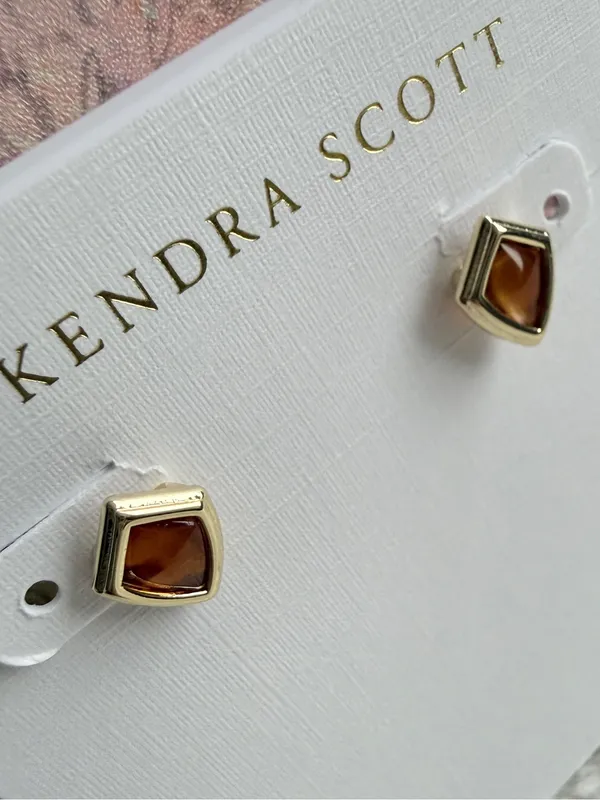 Kendra Scott Monica Gold Stud Earrings Marbled Amber Illusion 14 K Gold plated - Image 2