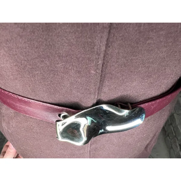 belt oval rippled buckle maroon burgundy wine silver vintage - Image 5