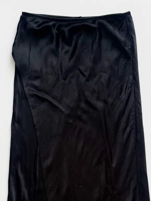 Zara Satin Effect Black Midi Wrap Skirt size Medium - Image 3