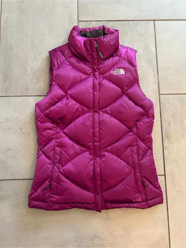The North Face Aconcagua Down Vest | Roxbury Pink - Image 2