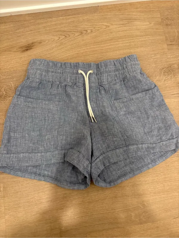 Athleta Cabo Linen Shorts Size 8 4” - Image 2