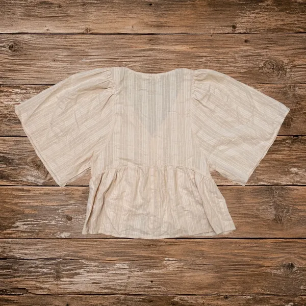 Boho Cotton Peplum Top Ivory Textured V Neck Button Front Mi Ami Francesca's S - Image 3