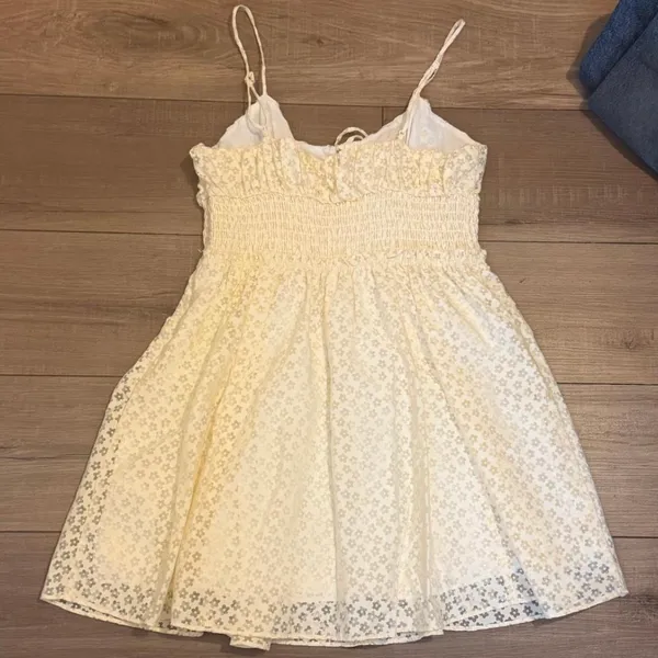 Urban Outfitters Riley floral babydoll mini dress - Image 4