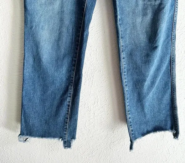 Good American Good Curve Crossover Straight Chewed Raw Hem Jeans Sz 27 - Image 4