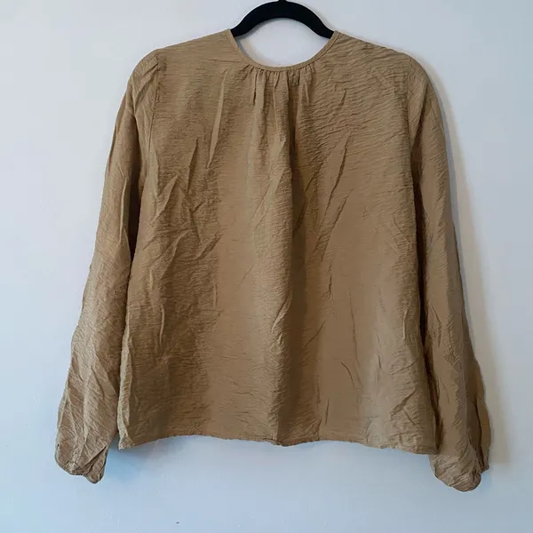 NWT Self Contrast Anthropologie Tan Brown Long Sleeve Tunic Blouse size Medium - Image 7