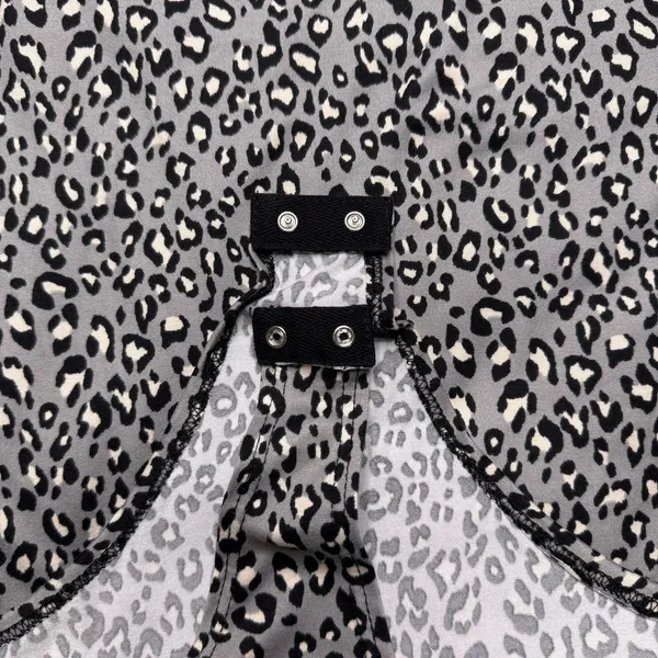 Leopard Print Bodysuit Large Sleeveless Stretch Snap Bottom Gray - Image 5