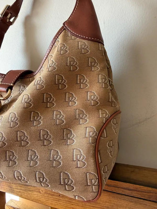 Dooney & Bourke Leather Bag Brown - Image 5