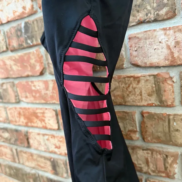 Pink Victoria's Secret One Piece Black Swimsuit Size Medium Cut Out Sides - Image 2