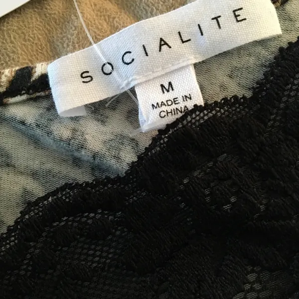 Socialite leopard print medium camisole - Image 3