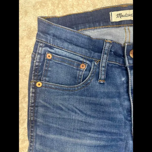 Madewell 9' High Rise Skinny jeans Size 26 - Image 4