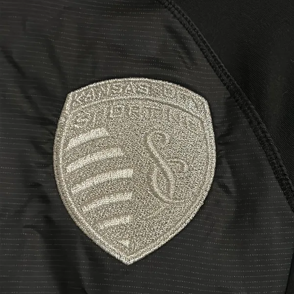 Adidas‎ Sporting Kansas City Golf Womens Hybrid Full Zip Black Jacket Size Small - Image 3
