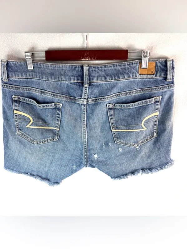 American Eagle Outfitters XL Light Blue Distressed Denim Jean Shorts - Image 2
