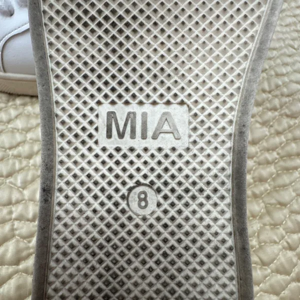 Share Women’s Mia Italia Low Top Sneaker Shoes Sz 8M White & Cream - Image 18