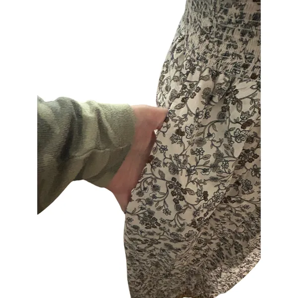 Old Navy brown floral maxi dress flattering Small Flowy - Image 7