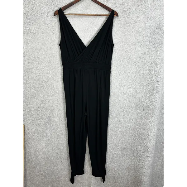 Loft Beach Jumpsuit Womens‎ M Black Surplice V-Neck Tie Ankle Tapered Leg Casual - Image 8