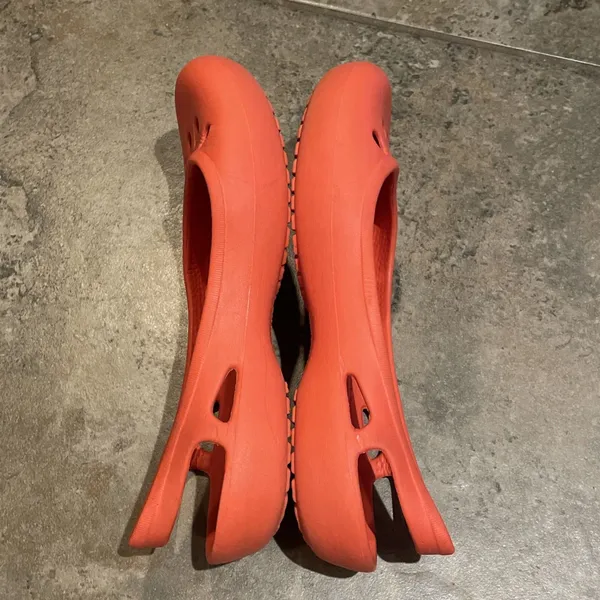 Crocs Malindi Women’s 7 Coral Orange Slingback Flat Slip On Ballet Teardrop Shoe - Image 7